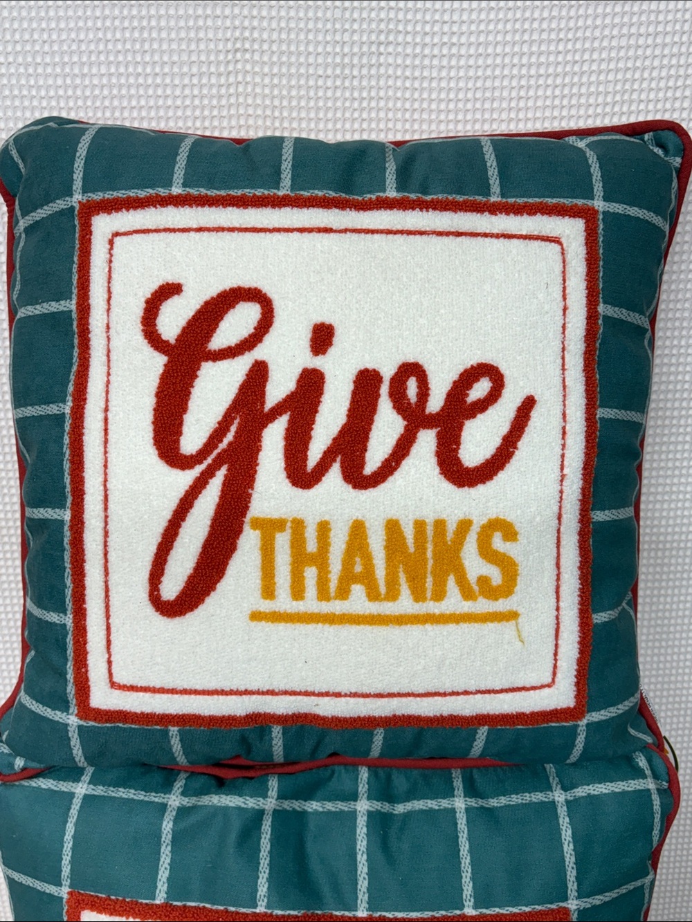Pillows - Picture 3 of 10